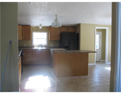 64 Merchants Row Lebanon, ME 04027 - Photo 4 of 17 Kitchen.