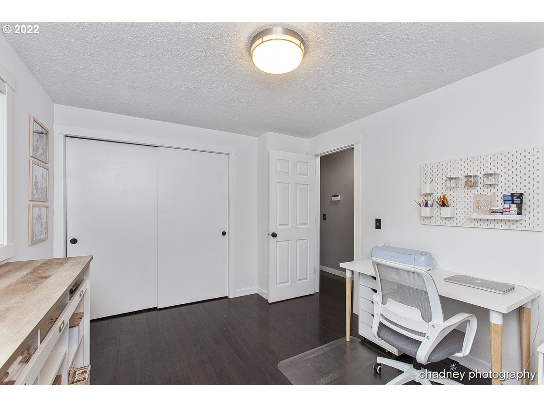 36315 Yocum Loop Sandy, OR 97055 - Photo 16 of 32 Gallery Image 16