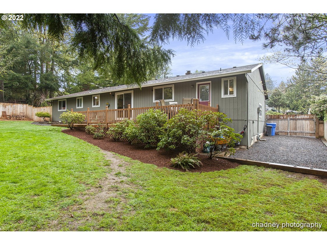 36315 Yocum Loop Sandy, OR 97055 - Photo 31 of 32 Gallery Image 31