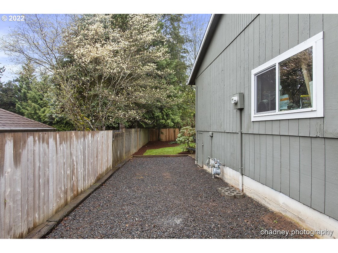 36315 Yocum Loop Sandy, OR 97055 - Photo 32 of 32 Gallery Image 32