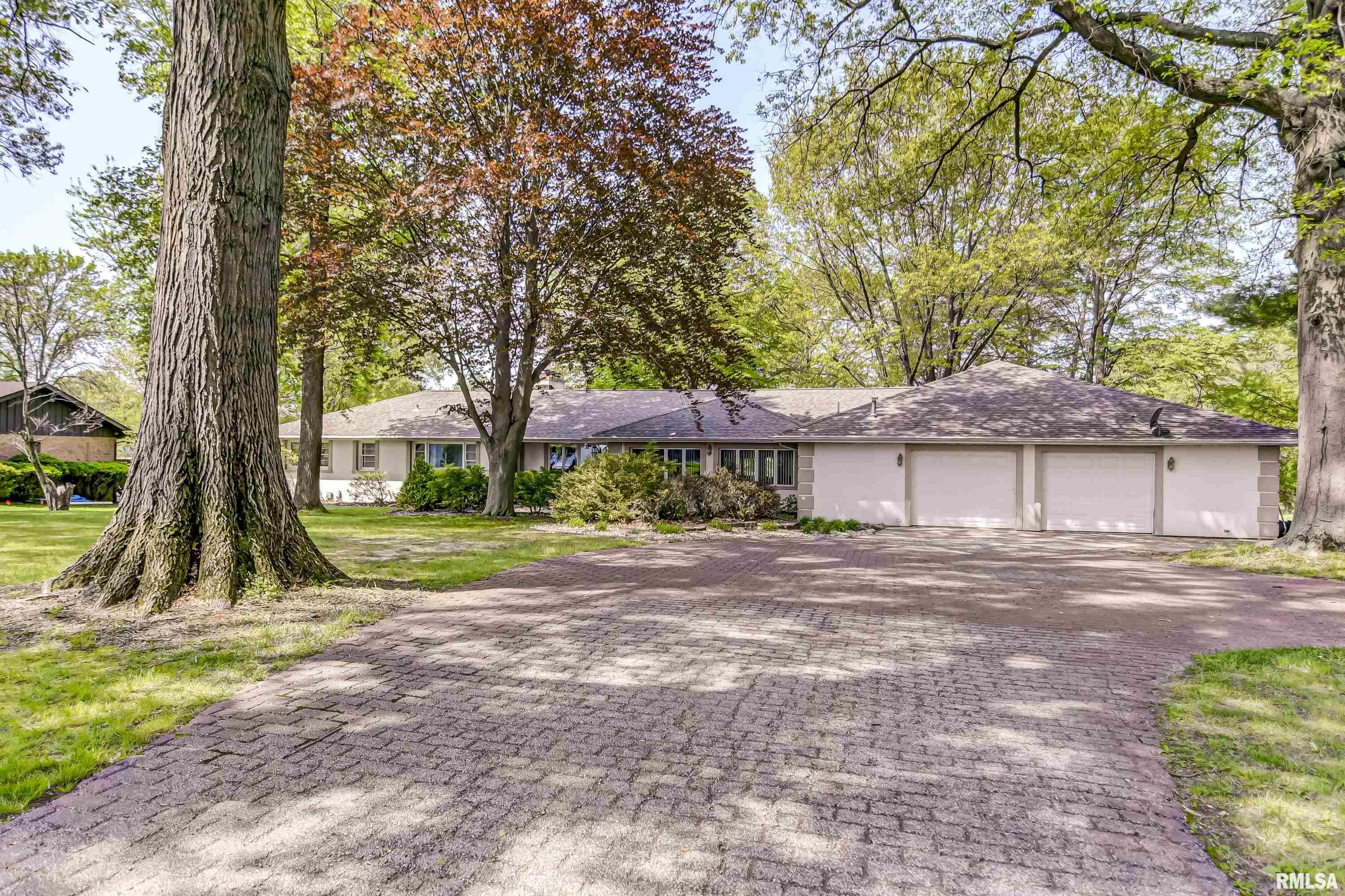 81 Island Bay Lane Springfield, IL 62712 - Photo 2 of 77