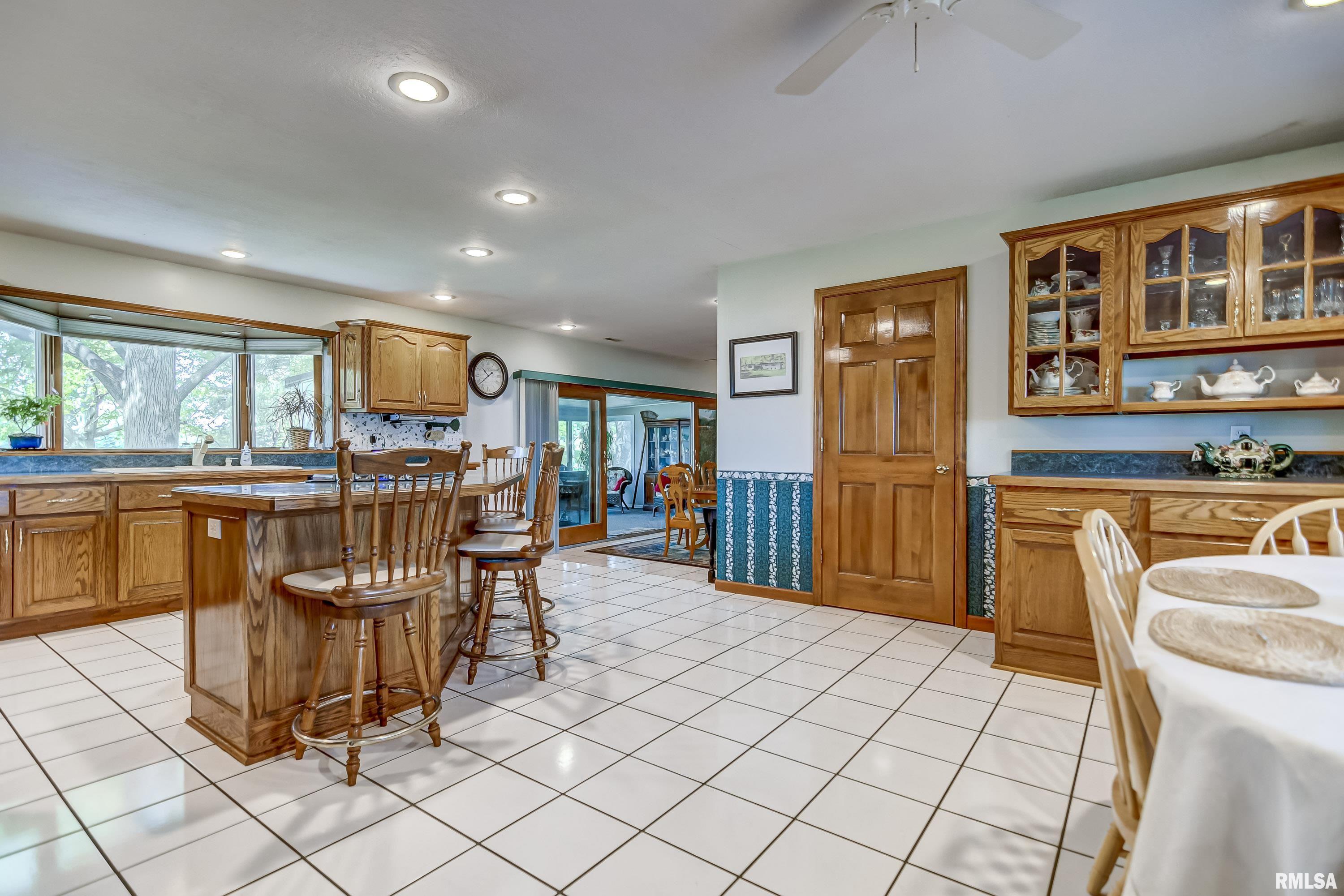 81 Island Bay Lane Springfield, IL 62712 - Photo 27 of 77