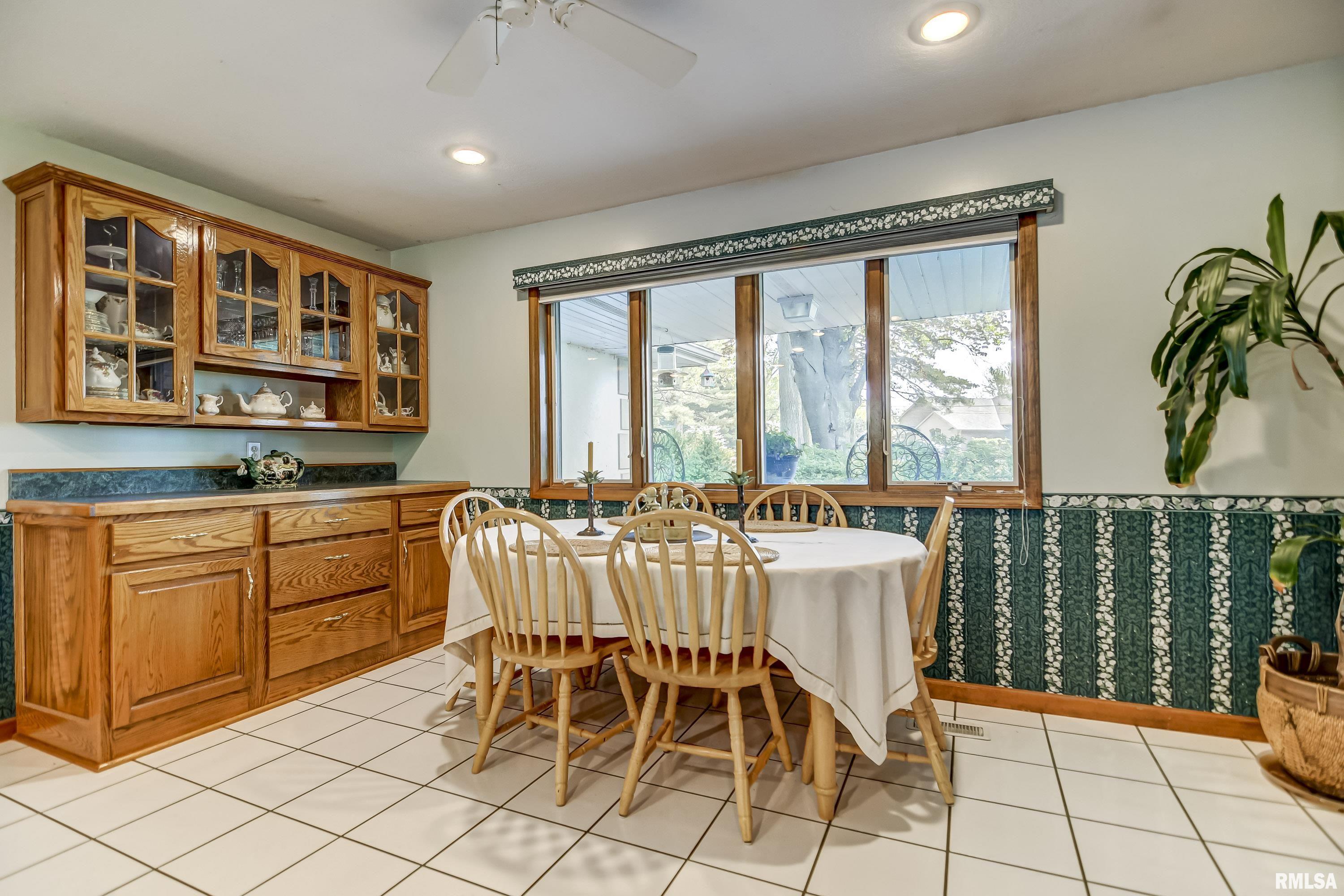 81 Island Bay Lane Springfield, IL 62712 - Photo 32 of 77