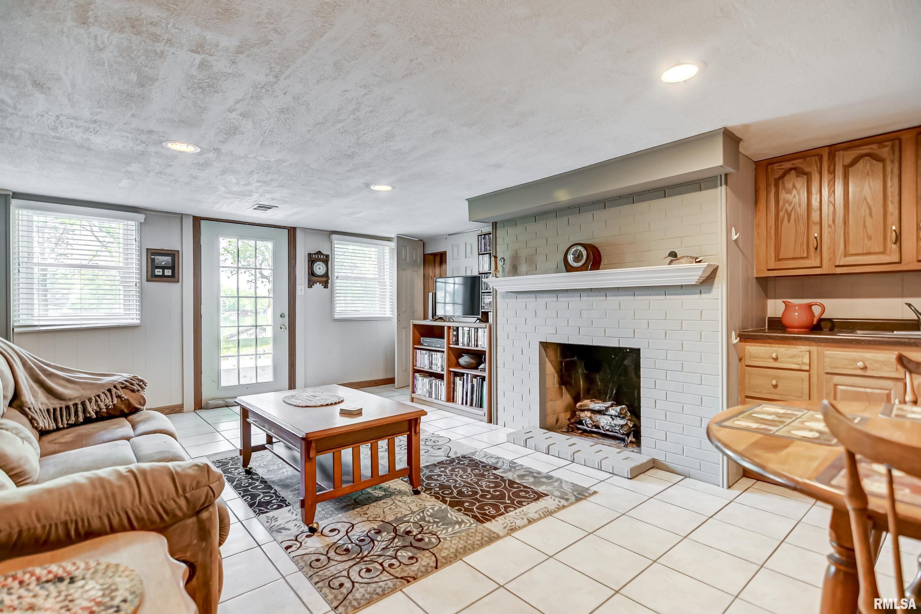 81 Island Bay Lane Springfield, IL 62712 - Photo 59 of 77