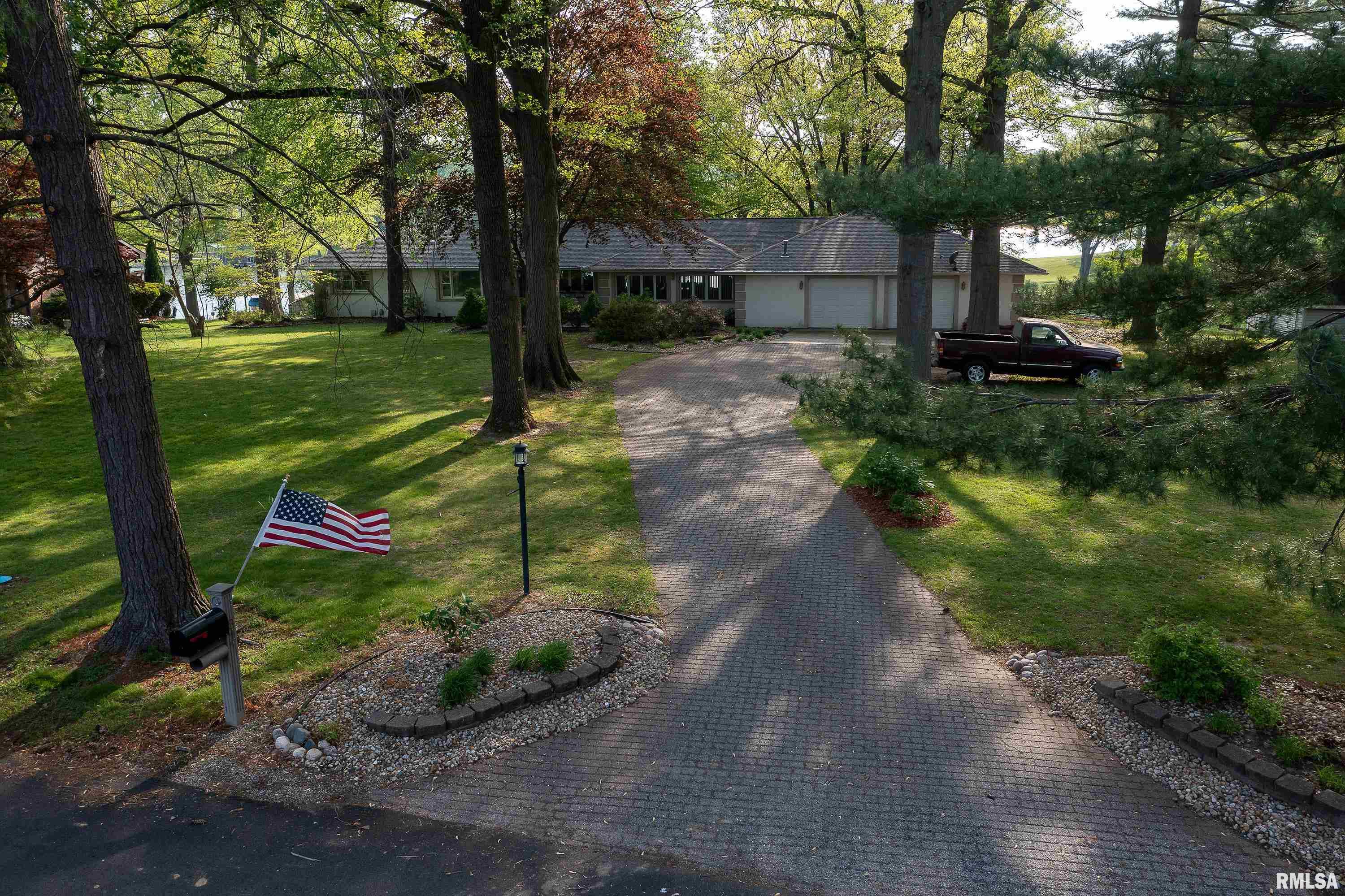 81 Island Bay Lane Springfield, IL 62712 - Photo 6 of 77