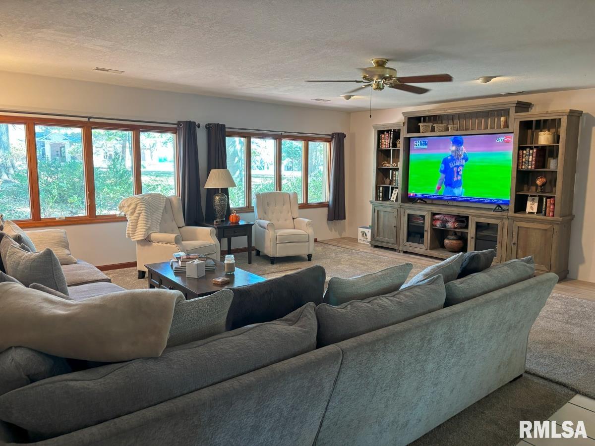 81 Island Bay Lane Springfield, IL 62712 - Photo 65 of 77