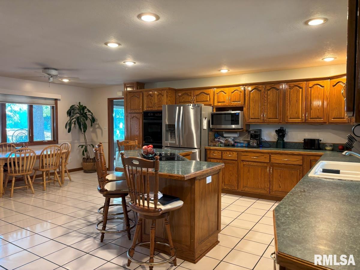 81 Island Bay Lane Springfield, IL 62712 - Photo 75 of 77