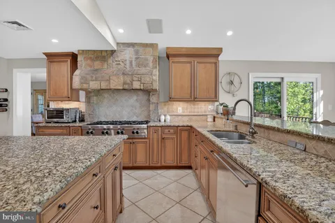 $1,776,250 | 9701 Overlea Drive, Rockville, MD 20850