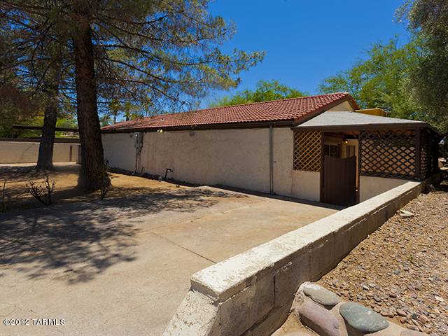 3106-3108 East Greenlee Road Tucson, AZ 85716 - Photo 1 of 25