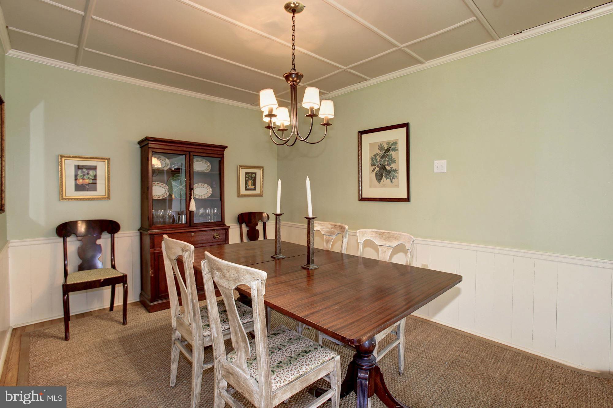 46006 Clarks Road California, MD 20619 - Photo 12 of 19 Dining Room
