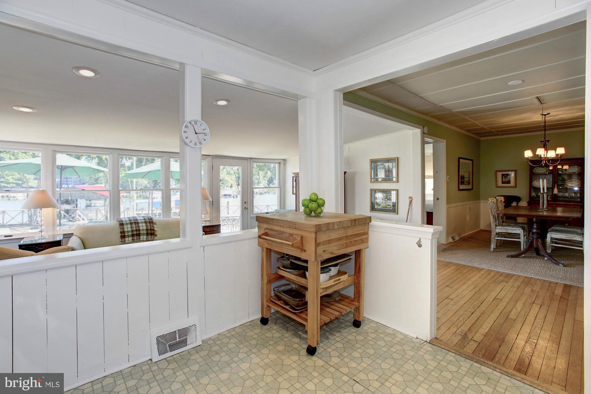 46006 Clarks Road California, MD 20619 - Photo 14 of 19 Kitchen