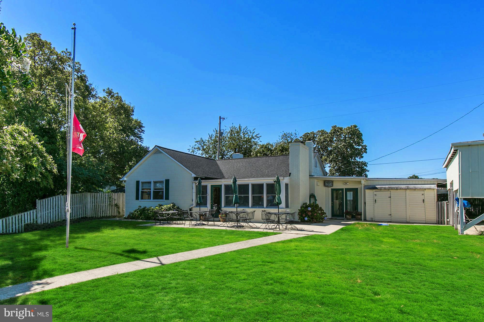 46006 Clarks Road California, MD 20619 - Photo 3 of 19 Exterior (Front)