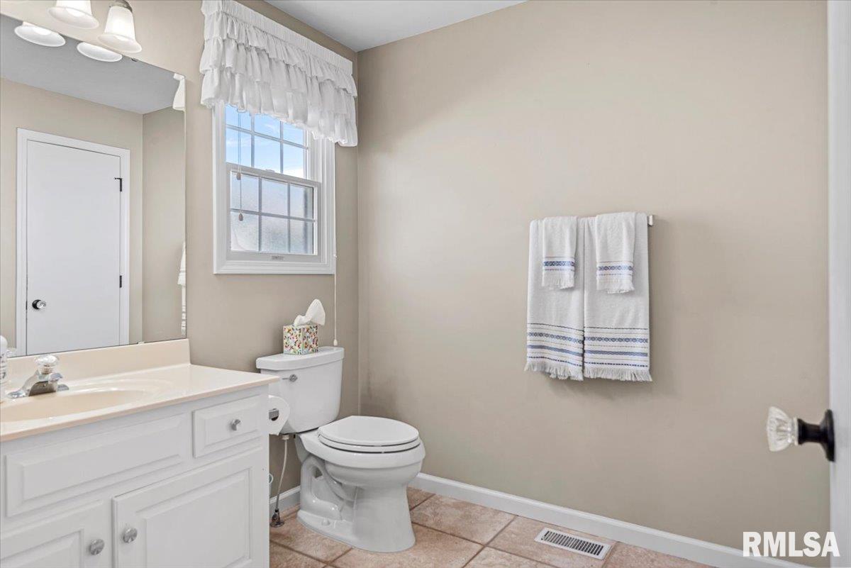 1901 Plover Road Springfield, IL 62711 - Photo 19 of 27