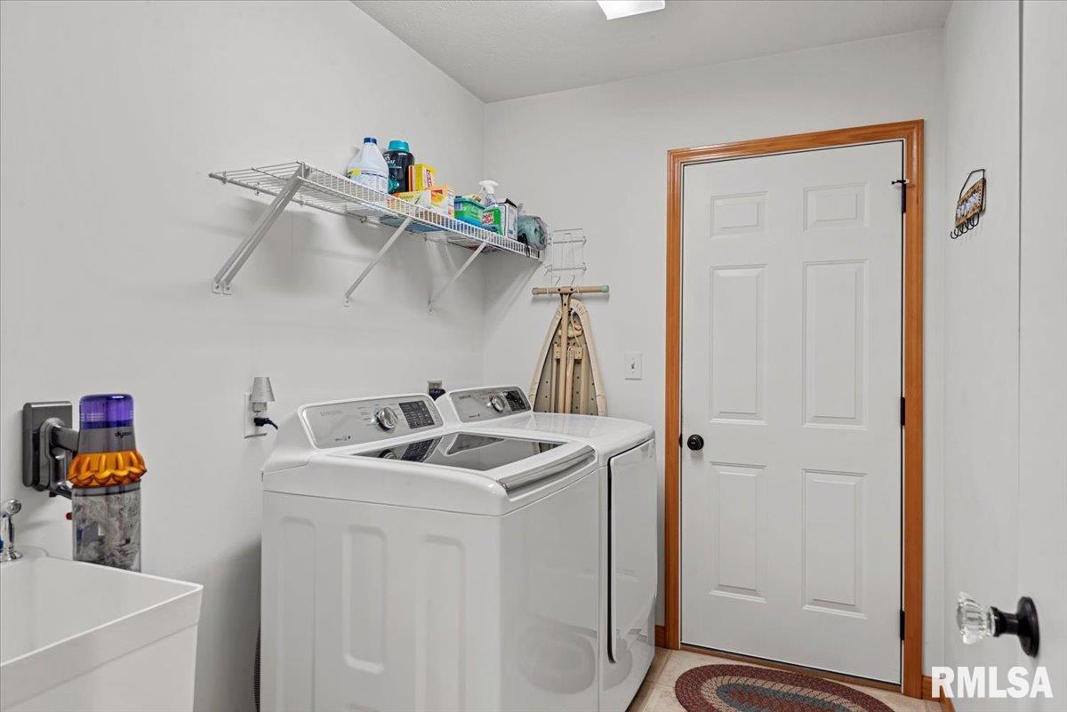 1901 Plover Road Springfield, IL 62711 - Photo 23 of 27