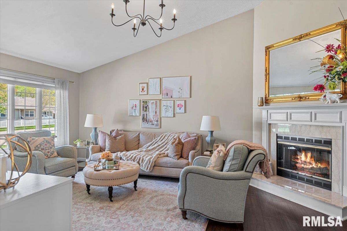 1901 Plover Road Springfield, IL 62711 - Photo 7 of 27