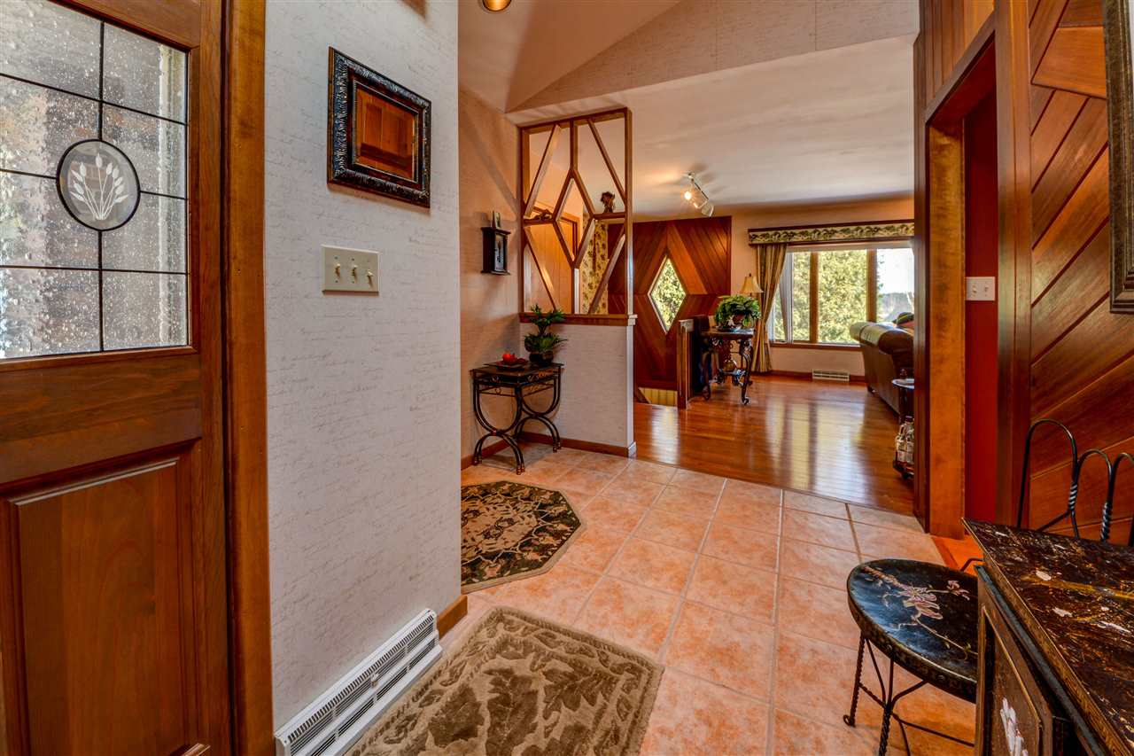 21 Race Point Road Laconia, NH 03246 - Photo 4 of 40 Gallery Image 4