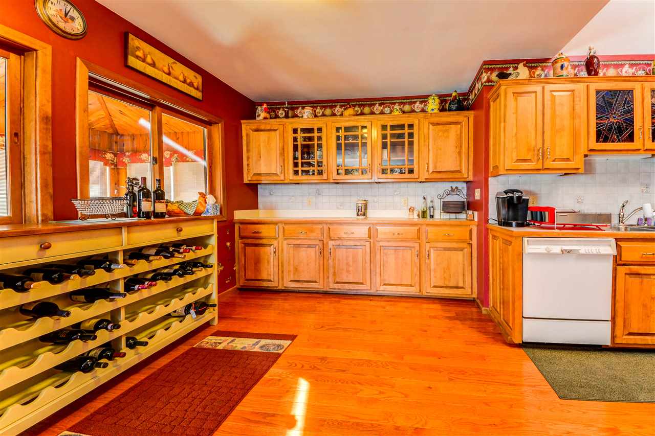 21 Race Point Road Laconia, NH 03246 - Photo 6 of 40 Gallery Image 6
