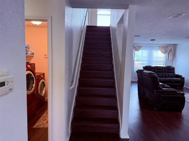 $425,000 | 3016 Cesareo Drive, Grand Prairie, TX 75052