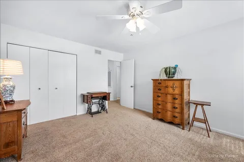 $499,000 | 18500 West Aspen Court, Grayslake, IL 60030