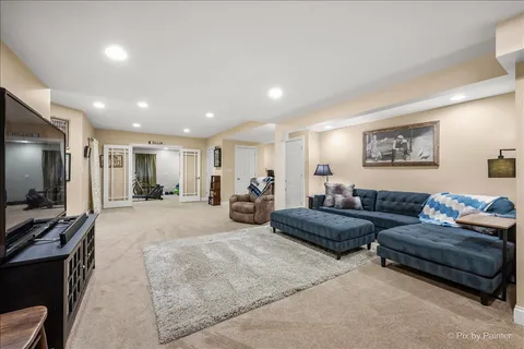 $499,000 | 18500 West Aspen Court, Grayslake, IL 60030