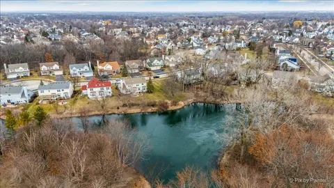 $499,000 | 18500 West Aspen Court, Grayslake, IL 60030