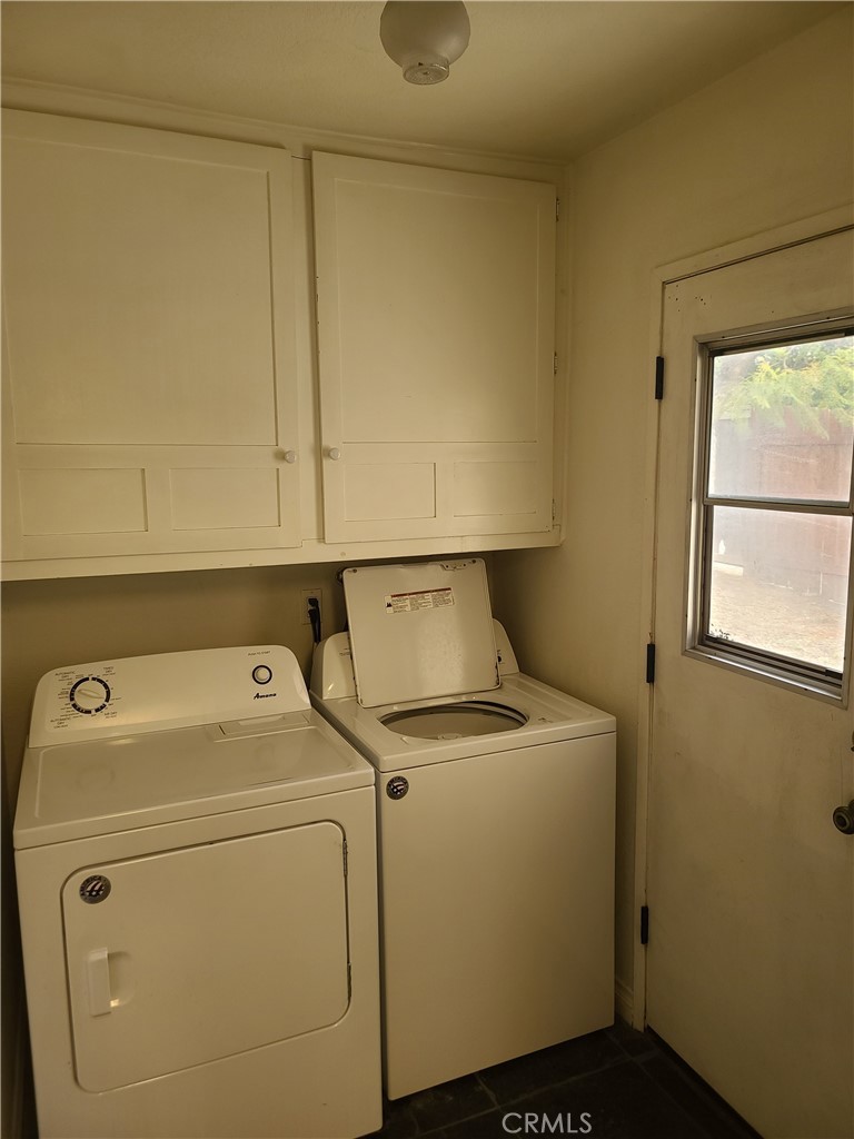 Undisclosed Address Simi Valley, CA 93063 - Photo 11 of 17 a utility room with dryer and washer