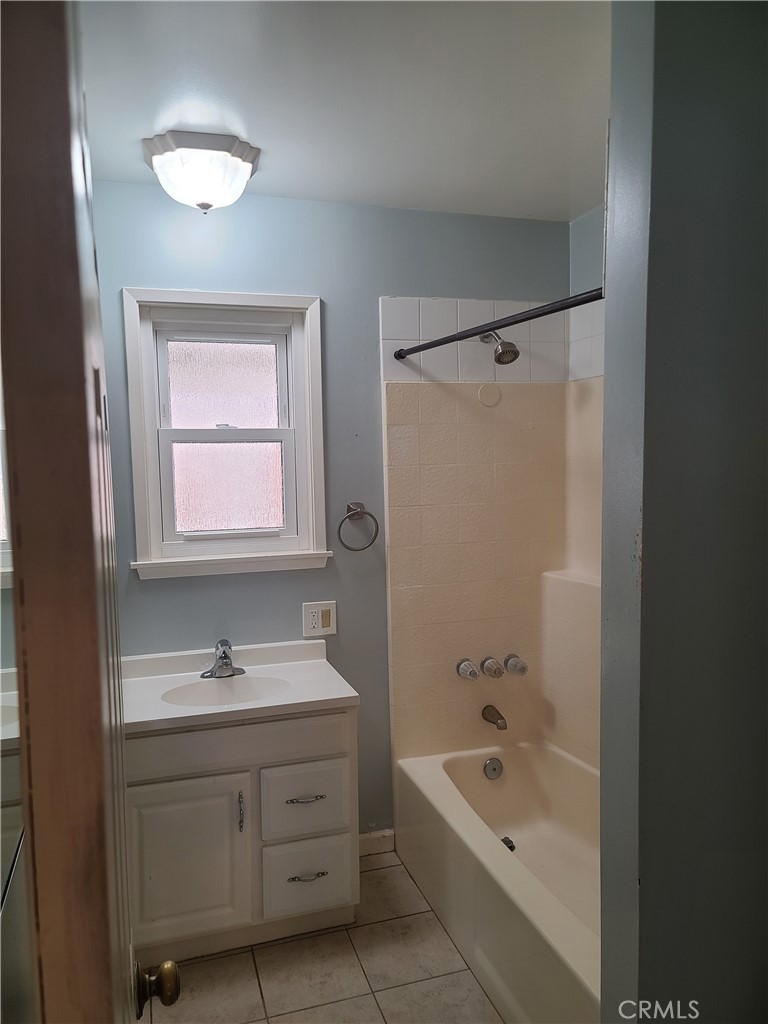Undisclosed Address Simi Valley, CA 93063 - Photo 16 of 17 a bathroom with a tub sink double vanity and mirror