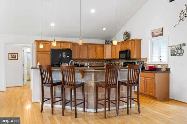 $1,150,000 | 125 Lake Court, Bumpass, VA 23024