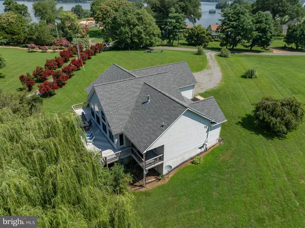 $1,150,000 | 125 Lake Court, Bumpass, VA 23024