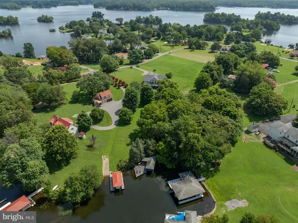 $1,150,000 | 125 Lake Court, Bumpass, VA 23024