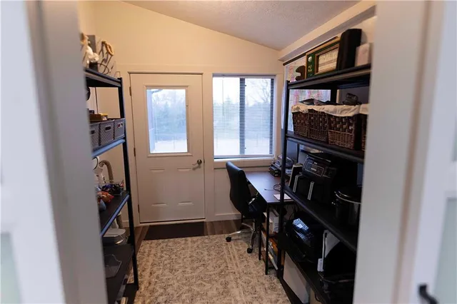 $1,000,000 | 32184 East 237th Street, Ridgeway, MO 64481