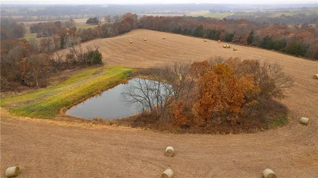 $1,000,000 | 32184 East 237th Street, Ridgeway, MO 64481