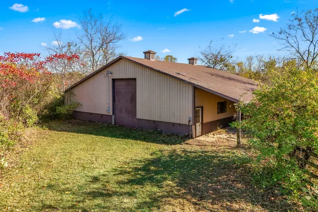 $675,000 | 1240 East Bear Lake Road, Hillsdale, MI 49242