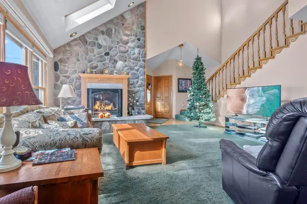 $675,000 | 1240 East Bear Lake Road, Hillsdale, MI 49242