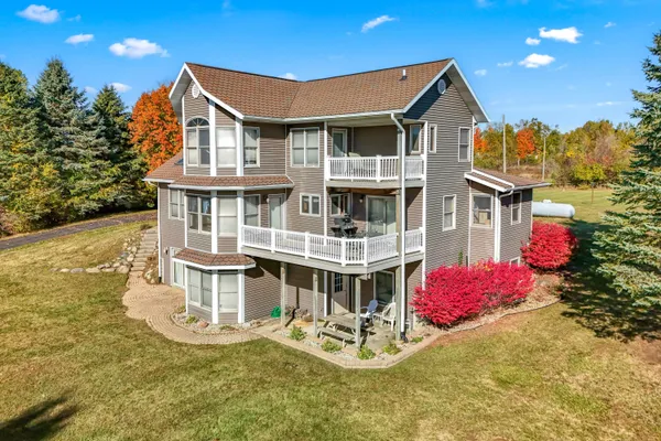 $675,000 | 1240 East Bear Lake Road, Hillsdale, MI 49242