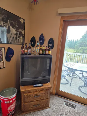 $675,000 | 1240 East Bear Lake Road, Hillsdale, MI 49242