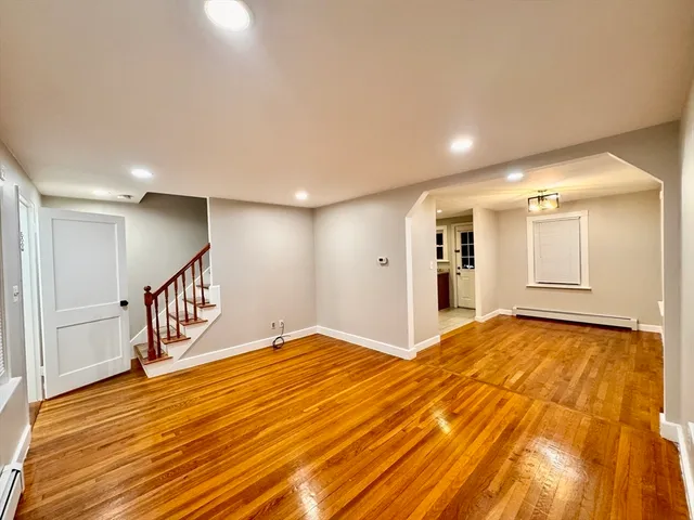 $2,300 | 84 Reed Street, Unit 84, Worcester, MA 01602