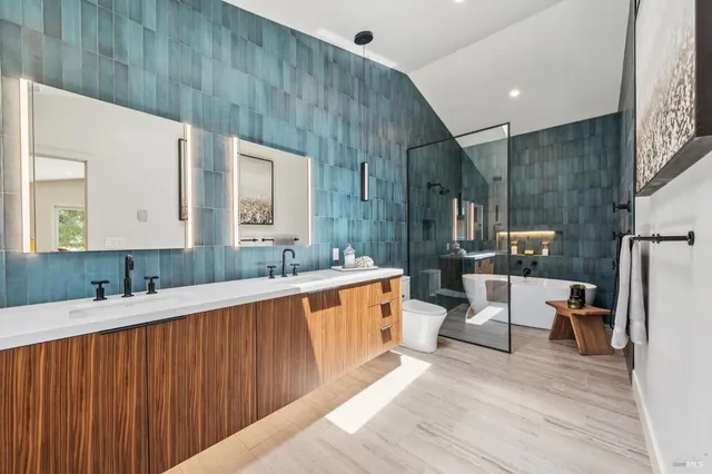 $1,995,000 | 216 1st Street East, Sonoma, CA 95476