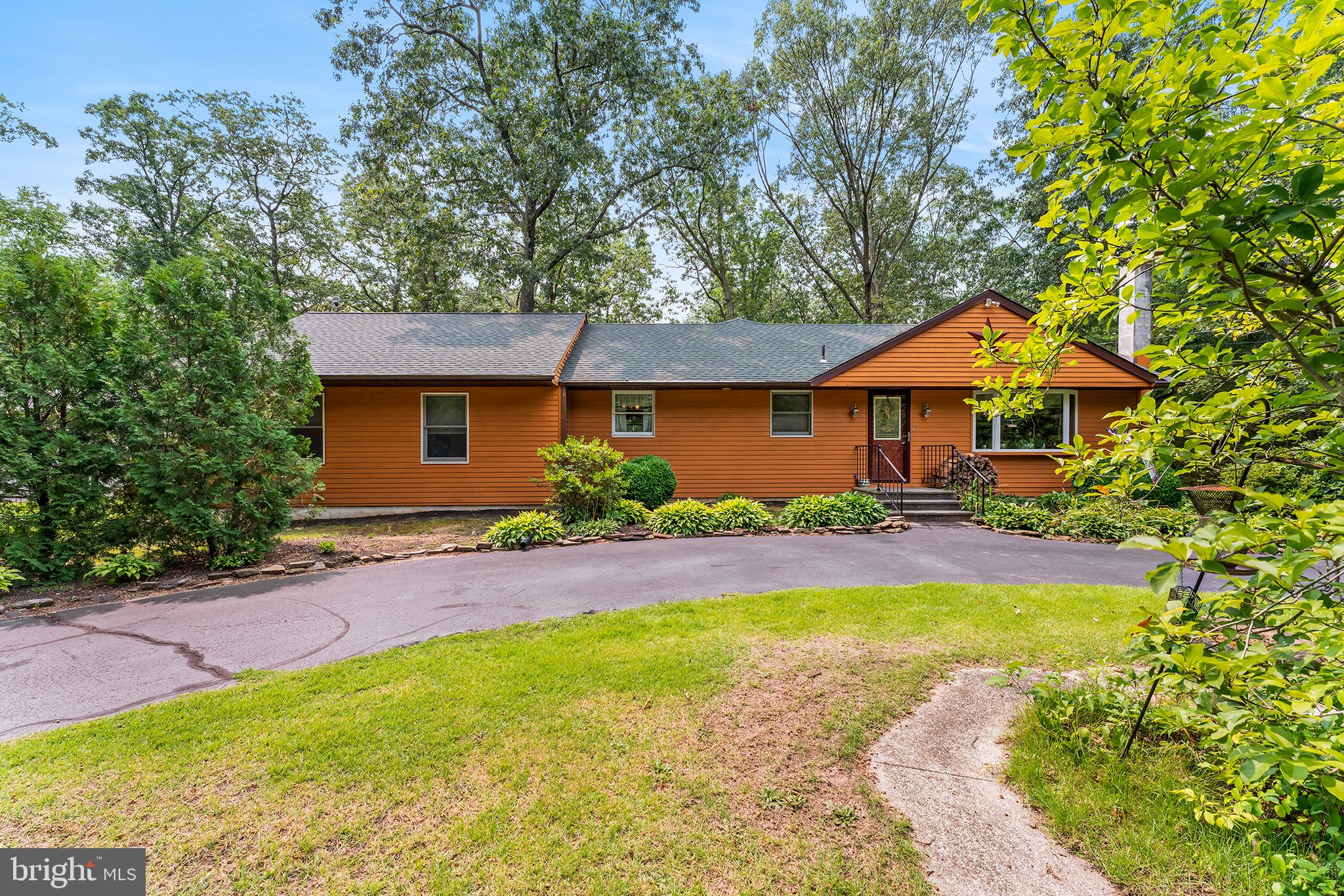 6390 Lake Road Newfield, NJ 08344 - Photo 1 of 35