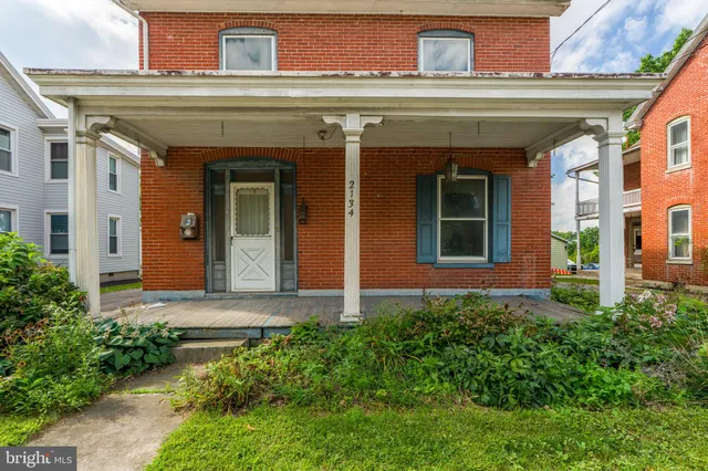 $220,000 | 2134 Main Street, Lititz, PA 17543