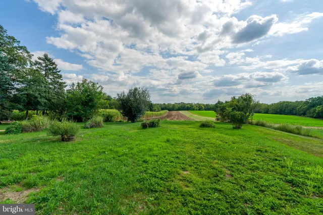 $220,000 | 2134 Main Street, Lititz, PA 17543