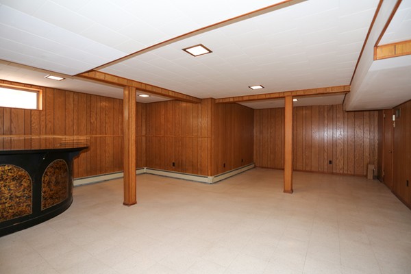 28 Highgate Road Framingham, MA 01701 - Photo 18 of 22 Gallery Image 18