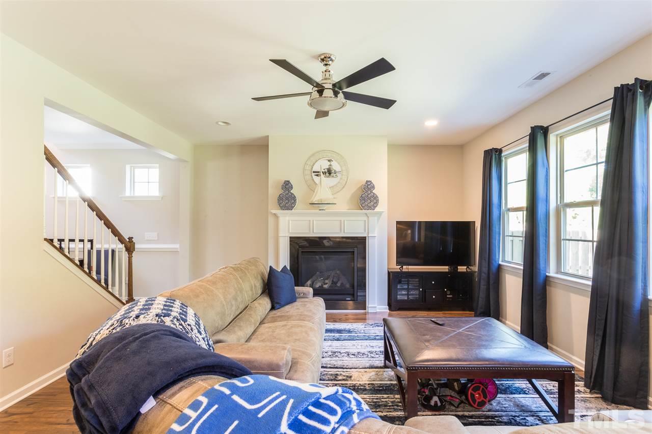 838 Wickham Ridge Road Apex, NC 27539 - Photo 5 of 28