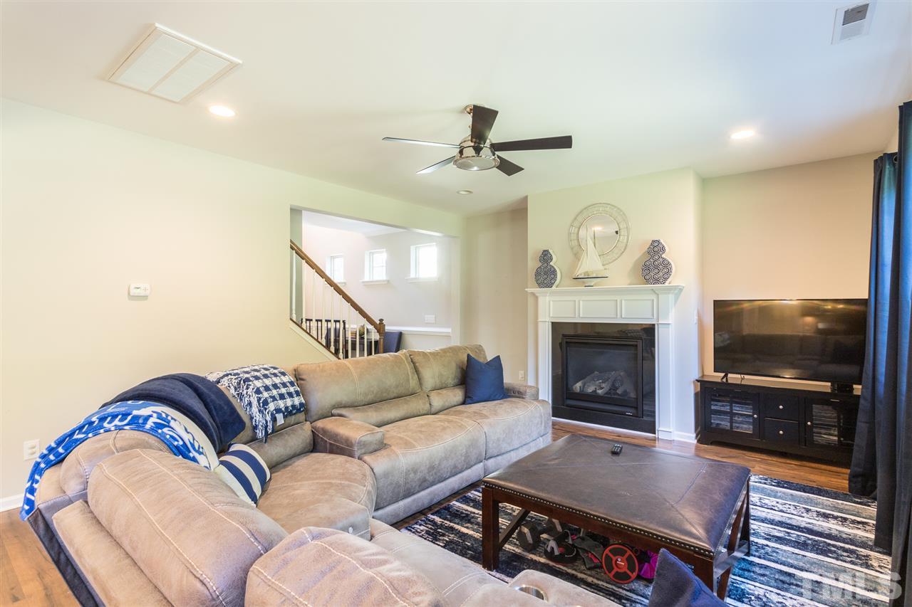 838 Wickham Ridge Road Apex, NC 27539 - Photo 6 of 28