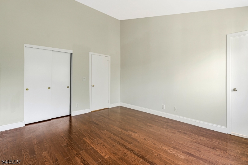 3 Tory Court Bedminster, NJ 07921 - Photo 25 of 28