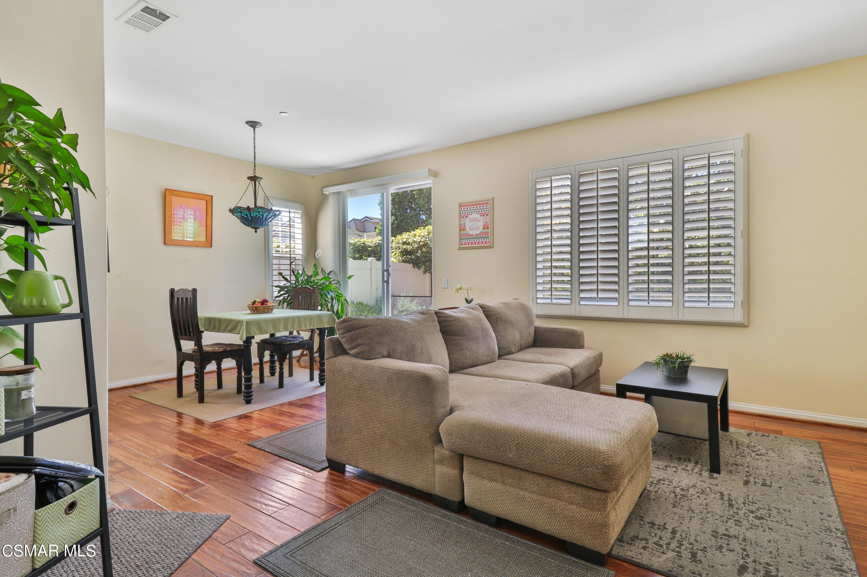 5281 Davidson Drive Oxnard, CA 93033 - Photo 7 of 38 a living room with furniture and a window