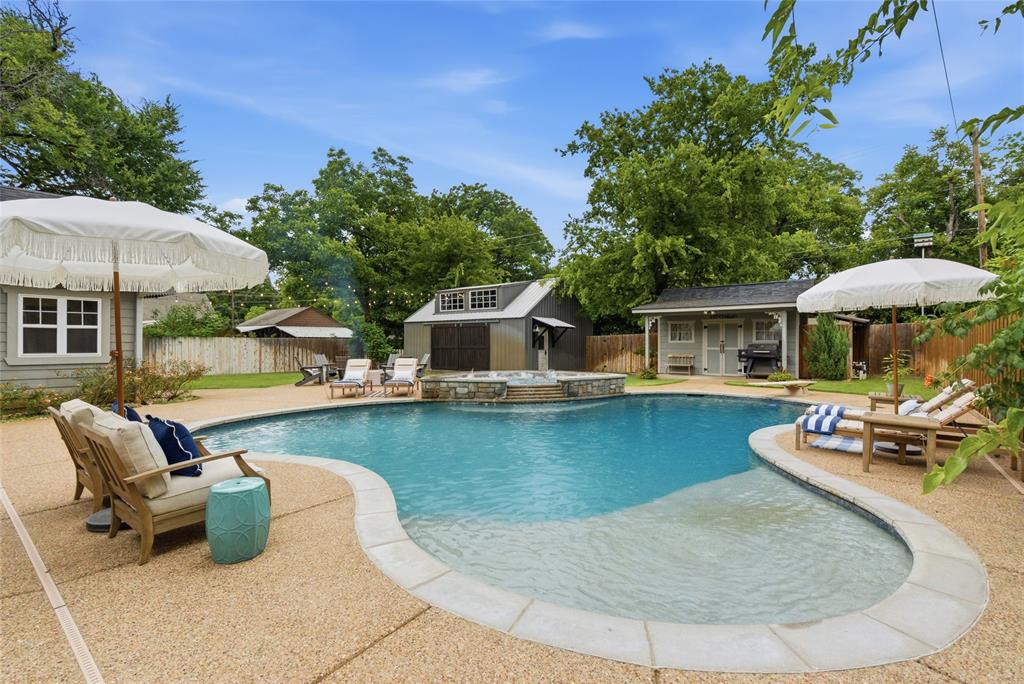 907 Cherry Street Graham, TX 76450 - Photo 29 of 40