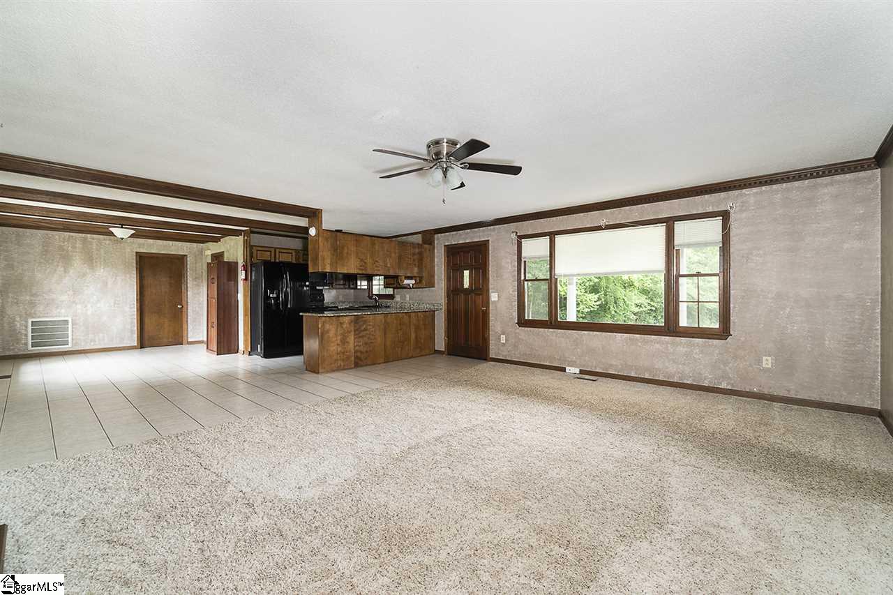 1414 Fox Squirrel Ridge Road Pickens, SC 29671 - Photo 11 of 31