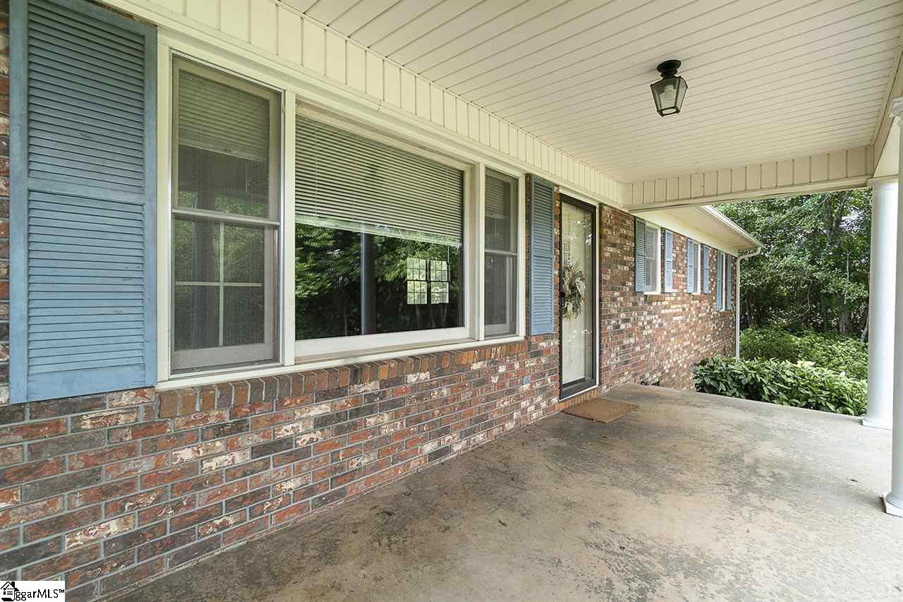 1414 Fox Squirrel Ridge Road Pickens, SC 29671 - Photo 3 of 31