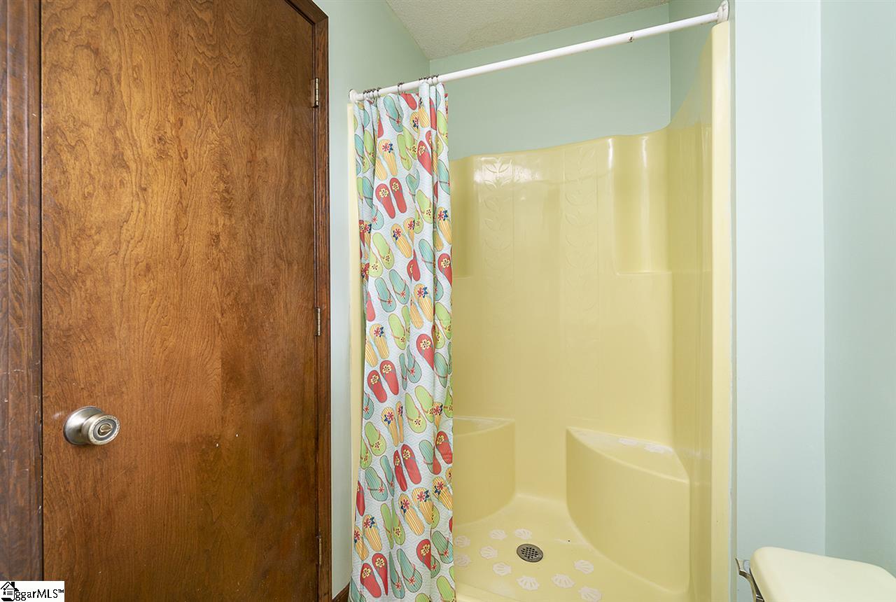1414 Fox Squirrel Ridge Road Pickens, SC 29671 - Photo 21 of 31